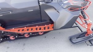 Давно мечтал о снегоходе в более богатой комплектации, со всеми удобствами