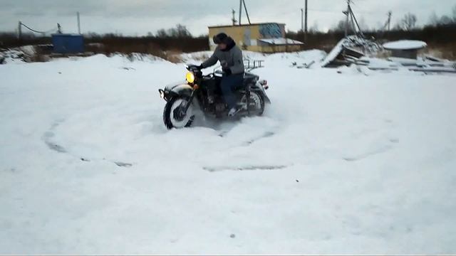 Что может Днепр мт-16 2WD смотреть онлайн