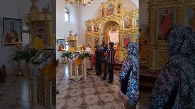 Первое причастие во диаконах смотреть онлайн