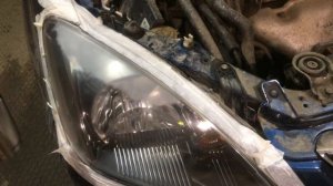 Химическая полировка фар на Лансер 9