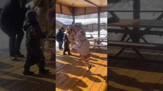 Весну призвали. А у вас как с погодой? смотреть онлайн