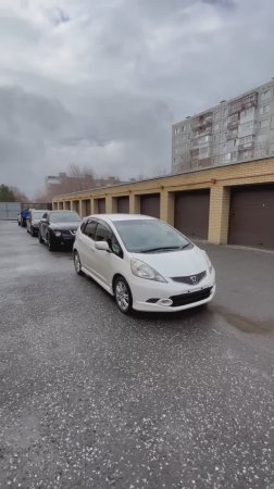 Honda Fit RS - Авто из Японии, Кореи и Китая. Япония Экспорт Омск