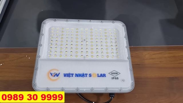 Đèn năng lượng mặt trời sân vườn - Sự khác biệt của mẫu đèn cao cấp chính hãng Việt Nhật Solar