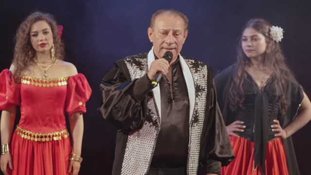 Не Будите ( солнышко )