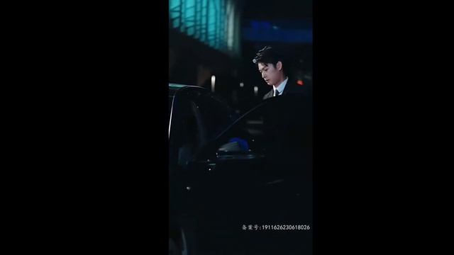 девушка держала свою личность в секрете.  поженились, но расстались из-за взаимного недоверия смотреть онлайн