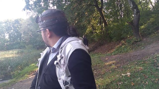 цивилизованная жизнь ч.4. Утки лебеди парки гуси скамейки