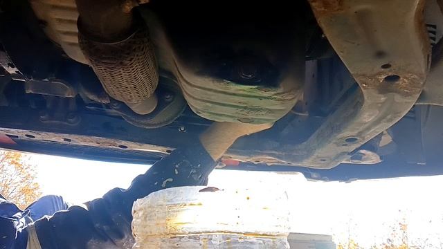 Замена масла в моторе киа Рио 2 смотреть онлайн