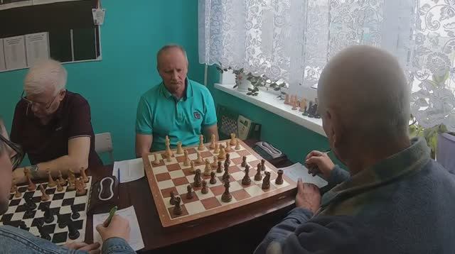 Личное первенство г.Ленинск-Кузнецкий по шахматам 4-тур. Веденичев-Шалгин 1/2 : 1/2   04.02.2024 г.
