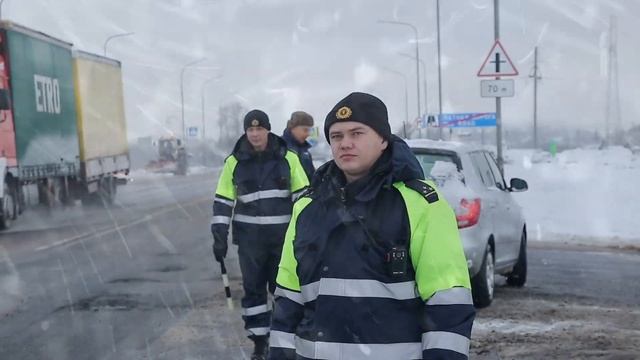 Сложные погодные условия смотреть онлайн