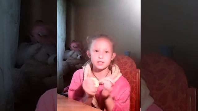 Лизун из муки соли кинетического писка и соли без клея смотреть онлайн