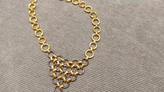 Украшение из колечек и цепи. Легкое и модное! #колье #цепи #collar смотреть онлайн