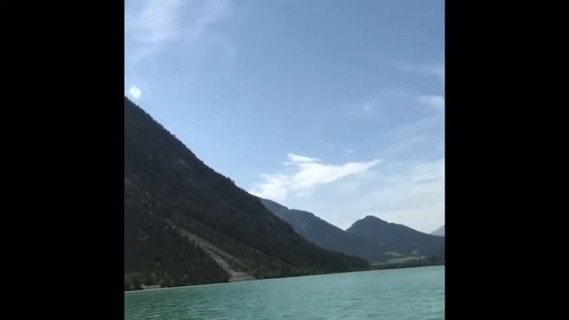 Неделя в Австрийских Альпах (18+ присутствует ненормативная лексика) смотреть онлайн