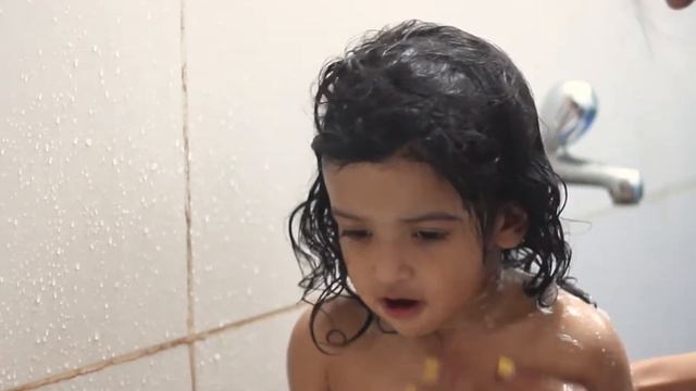 Soap with shea butter for baby skin. Bioderma Atoderm. смотреть онлайн