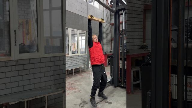 Скобозабиватель аккумуляторный EINHELL