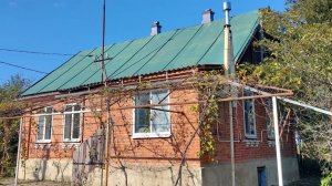 Кирпичный дом с ровным участком в тихом месте г. Хадыженска