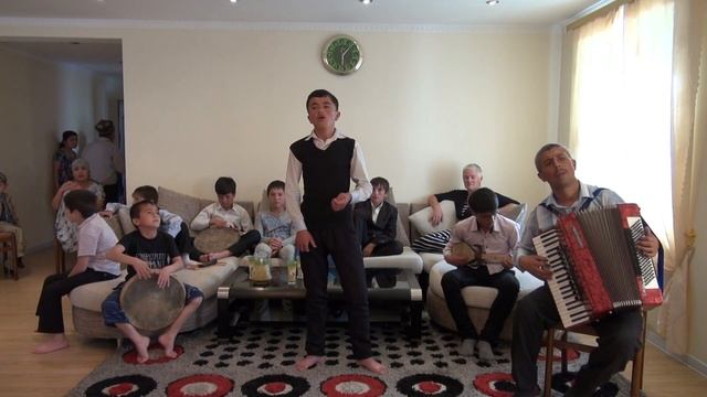 Шохон, Омад, омадат гардам, 30.05.2012 420 смотреть онлайн