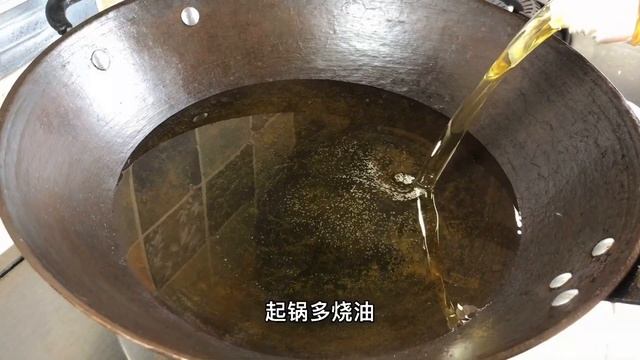 1塊南瓜，3個鴨蛋，南瓜最好吃的做法，孩子每次都吃光，真解饞，【天天相見廚房阿鵬哥】，#南瓜料理，#南瓜食譜，#南瓜的做法，#鴨蛋料理，#鴨蛋食譜，#鴨蛋的做法，#家常菜，#金黄咸香酥脆，#鴨蛋焗南