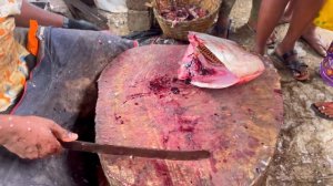 KASIMEDU SELVAM FISH CUTTING | FISH CUTTING SKILLS | FISH CUTTING VIDEOS #kasimedu | UK SONS MARINE