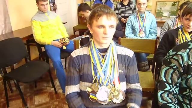 "Пізнаємо Україну через діалог"