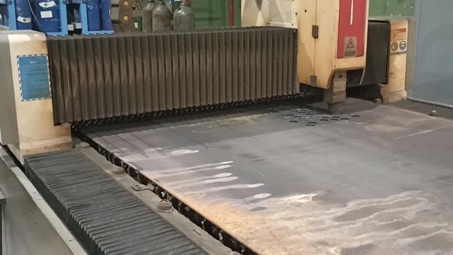 Лазерная резка. Фигурная резка металла | Толщина 12 мм. смотреть онлайн