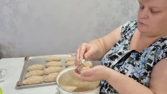 Готовлю ужин, рыбные котлеты.😁😁