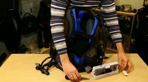 Установка ножа Squeeze Lock на компенсаторы Aqua Lung