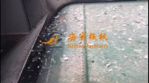 Вихретоковы сепаратор в работе, сепарация алюминия из смеси пластиков