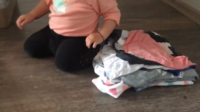 Я Дарина и я помогаю маме смотреть онлайн