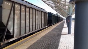 Электровоз ВЛ80С-414  с грузовым поездом.  ГЖД