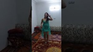 Бу кизни кийинишини каранг уят колмади кизларда