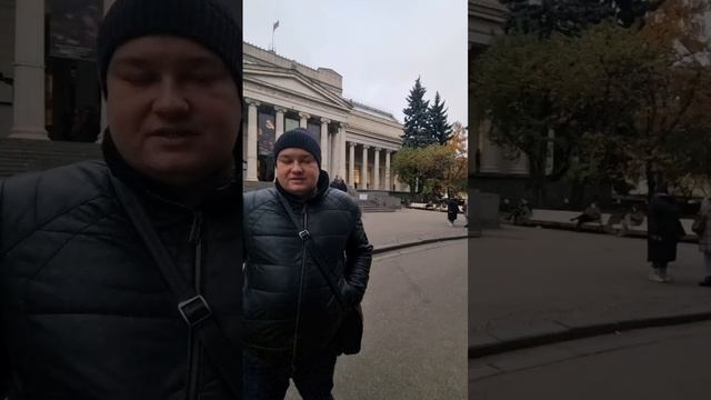 Билет на основную экспозицию Пушкинского музея (Волхонка, 12) надо покупать на сайте заблаговременно