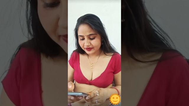 Sexy Zarina Boudi Dengue Live Hot Figure