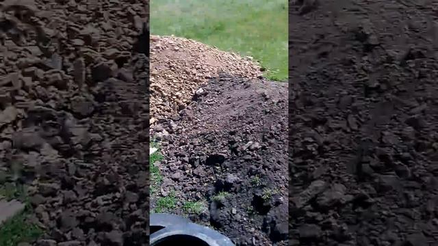 Сливная яма  из покрышек