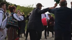 Аз-ин сат е нунта маре