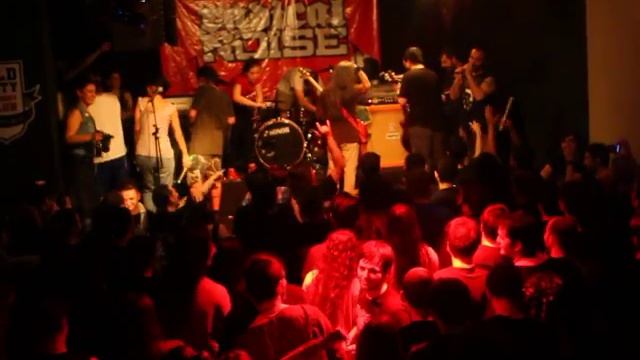 Radical Noise - Capri sun (Live at Indigo 09.06.12) смотреть онлайн