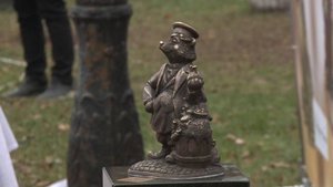 В центре Ярославля установили фигурку медведика-купца