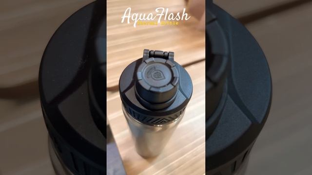 AquaFlash Thermal Bottle смотреть онлайн