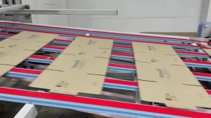 Линия производства гофрокоробов ASTRA-D 1400x2400 c вибрационным удалением облоя и листоукладчиком