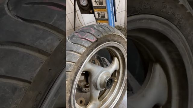 Як знайти прокол в шині??? смотреть онлайн