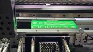 TVM926S pick and place machine update  R/C 0402 0805 inch working video qihe smt pnp machine