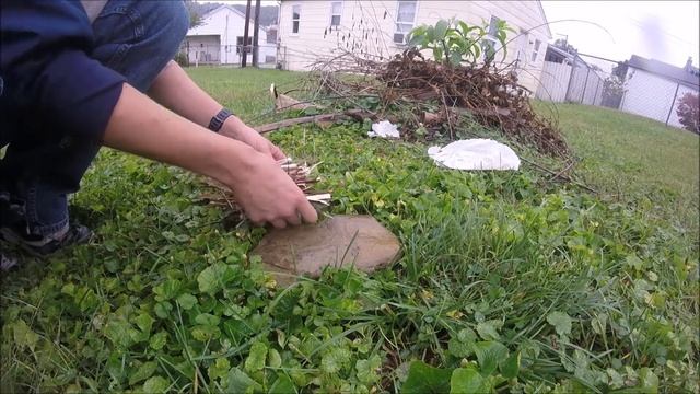 Fire in the rain! Testing out my Tinder Grenades смотреть онлайн