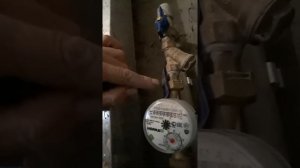 Что это? Водомер крутится без потребления воды!  3 декабря 2021 г.