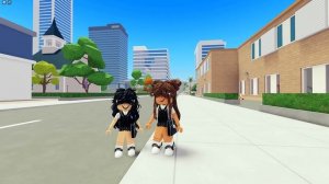 ABLAM İLE OKUL GÜNÜ🎒AYŞEM ECE ARI💥ARIGİLLER🐝ROBLOX METRO LİFE CİTY🏡RP