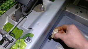 Логаны тоже ржавеют!В работе Рено Логан 2010года