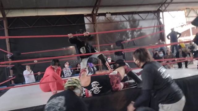 EL FIN DEL TAG CASSIDY & FACTOR X - SANTIAGO LUCHA LIBRE - CELEBRACION 2021 смотреть онлайн