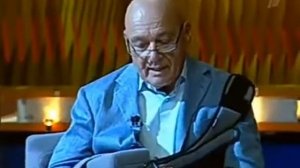 Задумался о мире