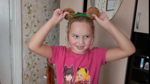 Сводили Ульяну на прививку.Украшаем окна к Новому Году.Забрали подарки с ВБ.