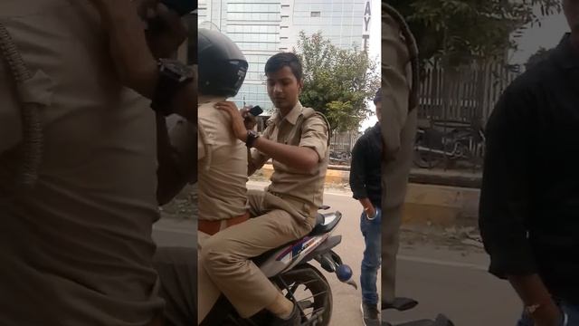 Pirabet baso se vasoli karte hu Vibhuti kgand thane ke police karmin , Kamta lucknow смотреть онлайн