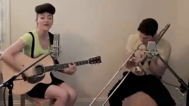 Karmin Price Tag (cover) смотреть онлайн
