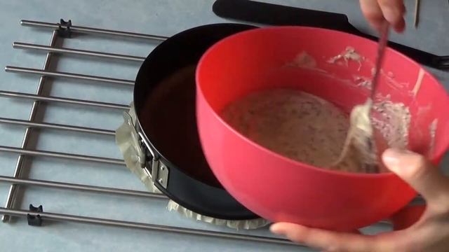 Бисквитный торт на сметане с какао маком и изюмом именинный. Рецепт бисквита для торта смотреть онлайн